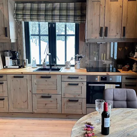 Liaplassen Mountain -