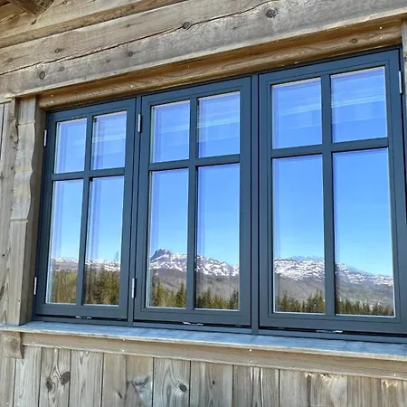 Liaplassen Mountain - Casa de Férias *