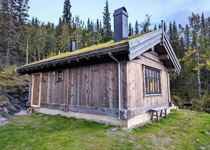 Liaplassen Mountain - *